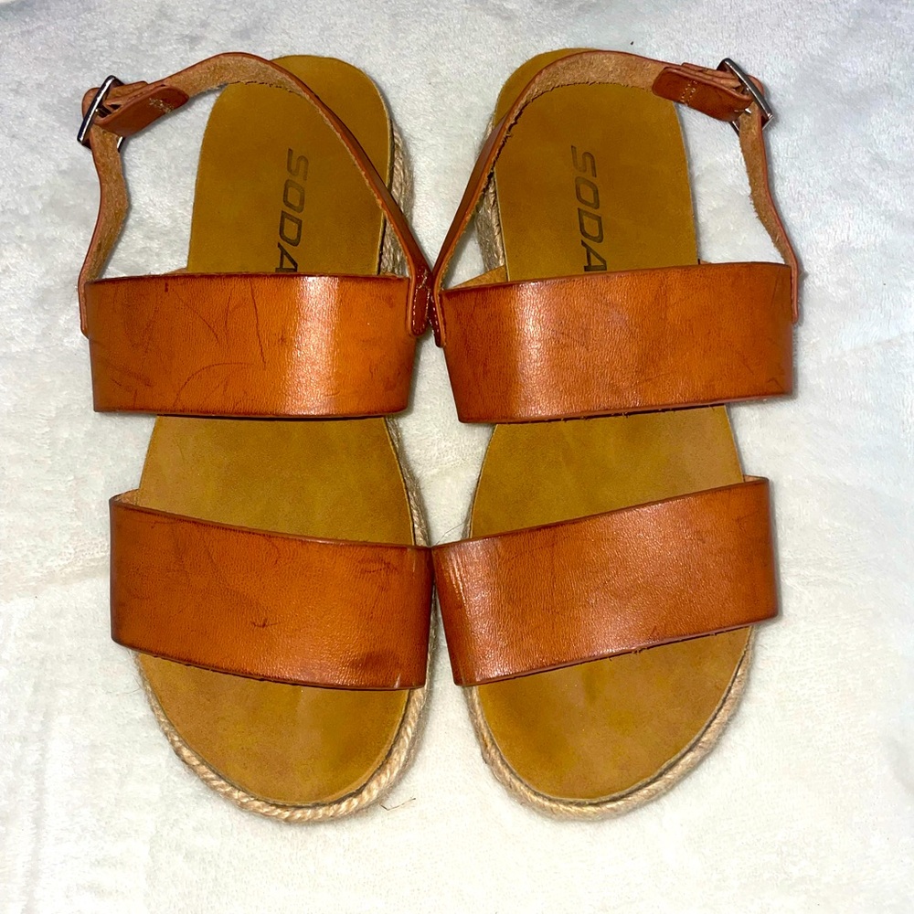 Women’s size 6 leather wedged sandals